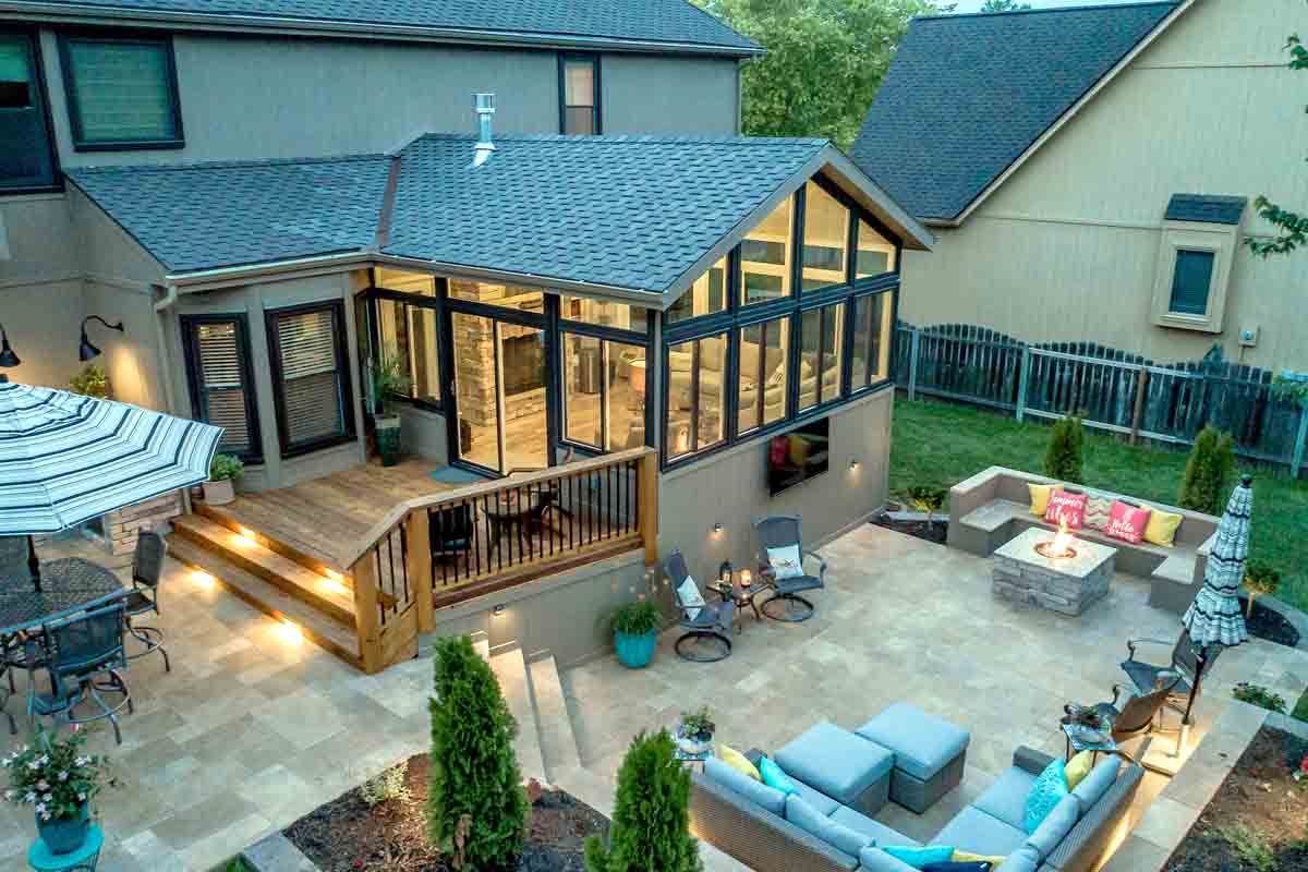 Deck vs Covered Patio vs Sunroom: Which Suits Seattle Home?
