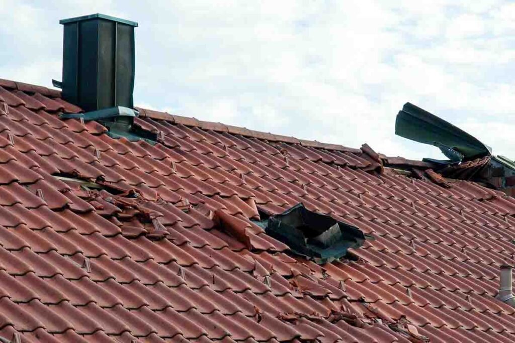 best storm damage roof repair in seattle with free estimates
